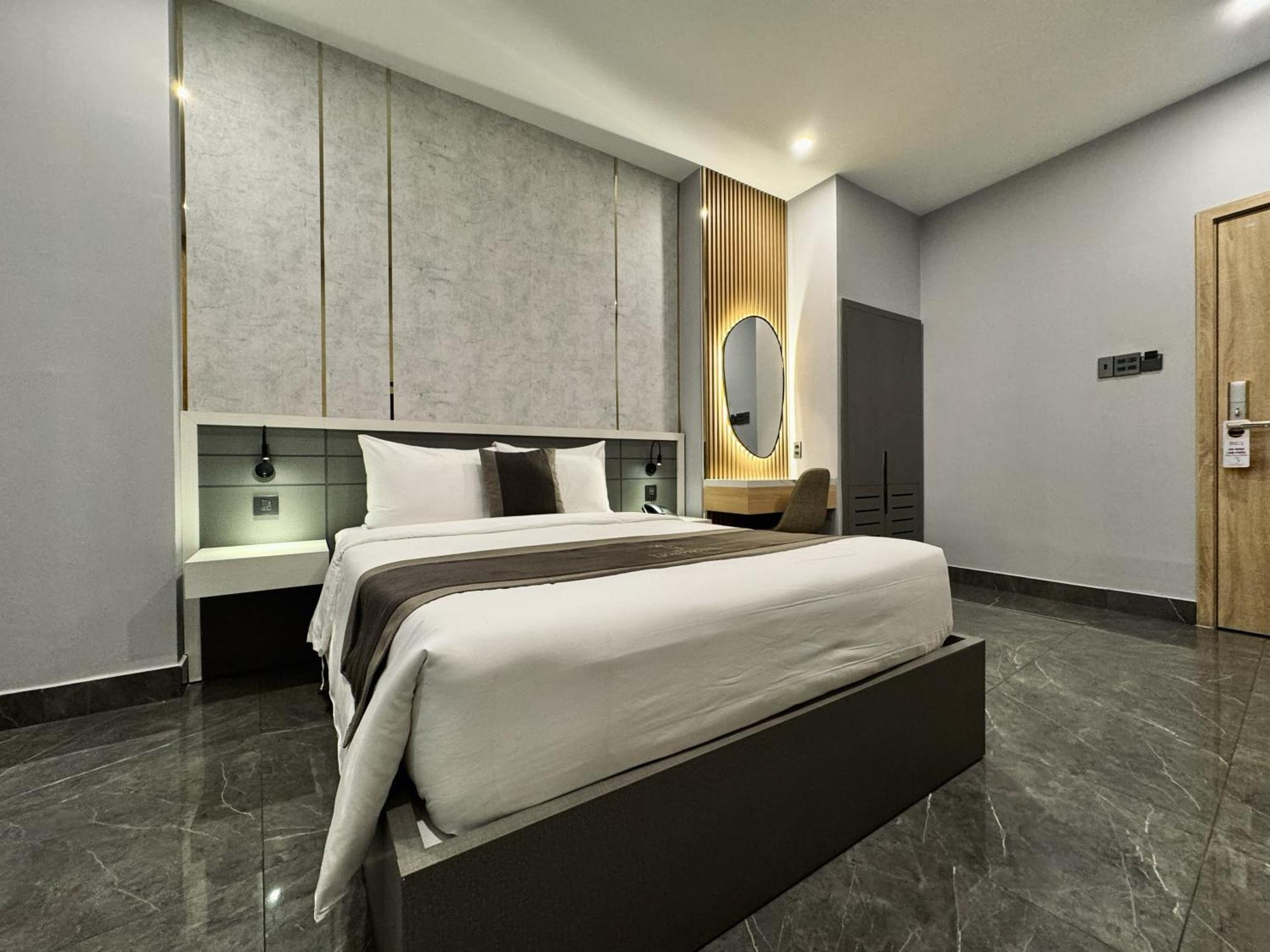 Lion 9 Hotel كان ثو المظهر الخارجي الصورة