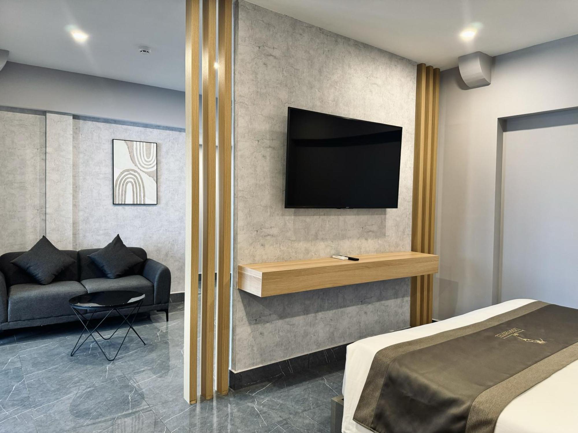 Lion 9 Hotel كان ثو المظهر الخارجي الصورة